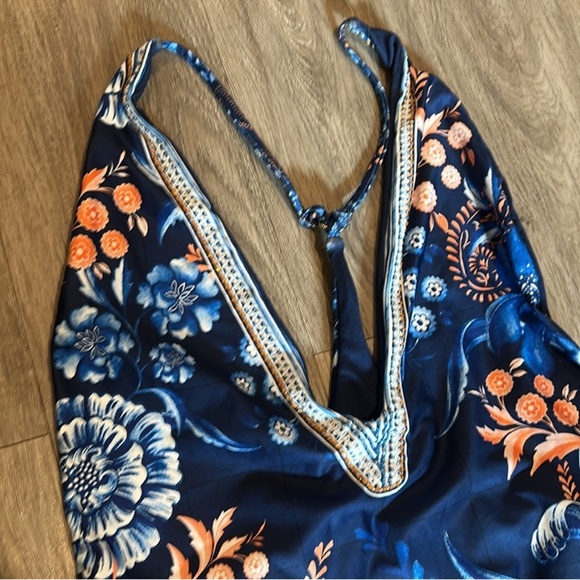 Agua Bendita Swimsuit - Picture 4 of 8